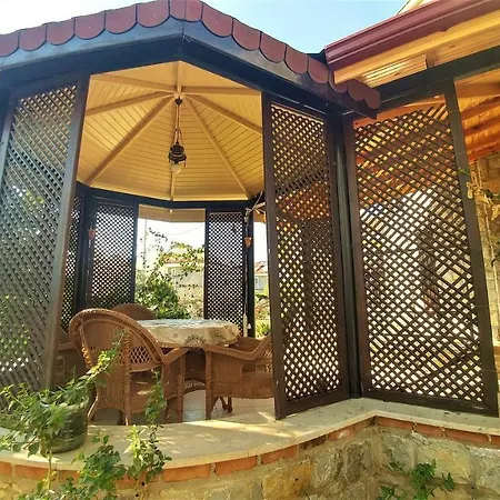 Playa - Solo 4 Bedroom Spacious Villa *
